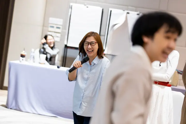 รอยยิ้มของผู้เข้าร่วม